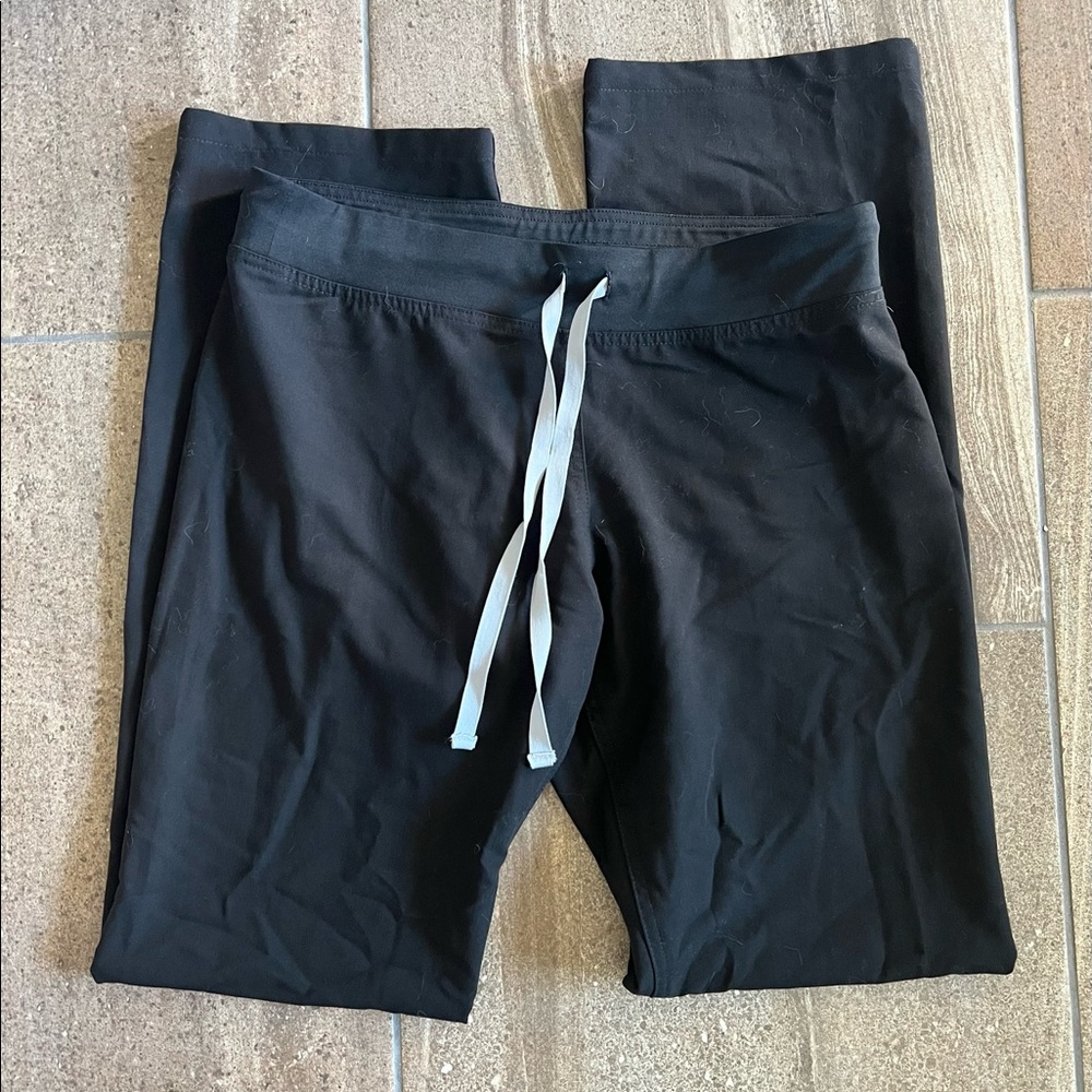 GUC FIGS small tall Livingston scrub pants